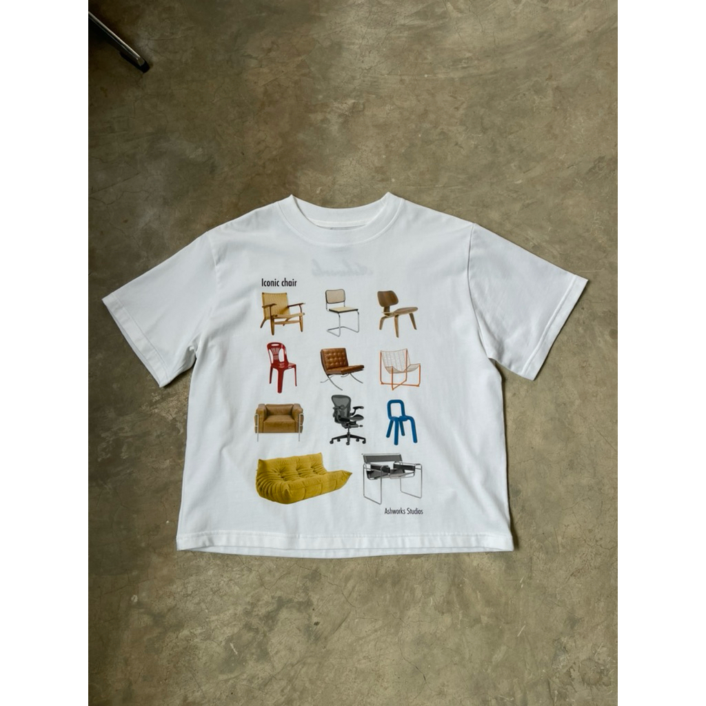 Iconic Chair crop tee
