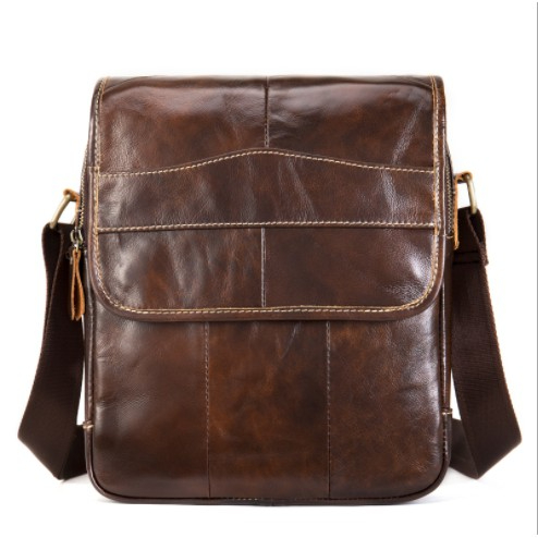 กระเป๋าสะพายข้างผู้ชาย  หนังวัวแท้ กระเป๋าผู้ชายสุดฮิต รุ่น YB01