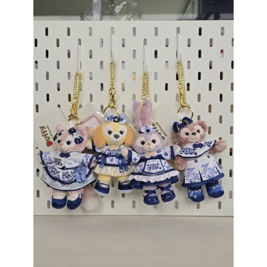 พร้อมส่งที่ไทย ✅️ พวงกุญแจ Duffy and friend คอล ชุดน้ำชา จาก Disney Shanghai 🇨🇳