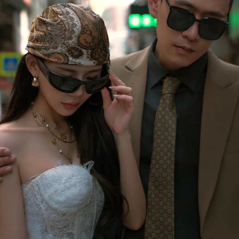 Baroque Paisley ผ้าผูกผมลวดลายศิลปะ ผ้าพันคอแบบคลาสสิก หรูหรา - รูปที่ 6