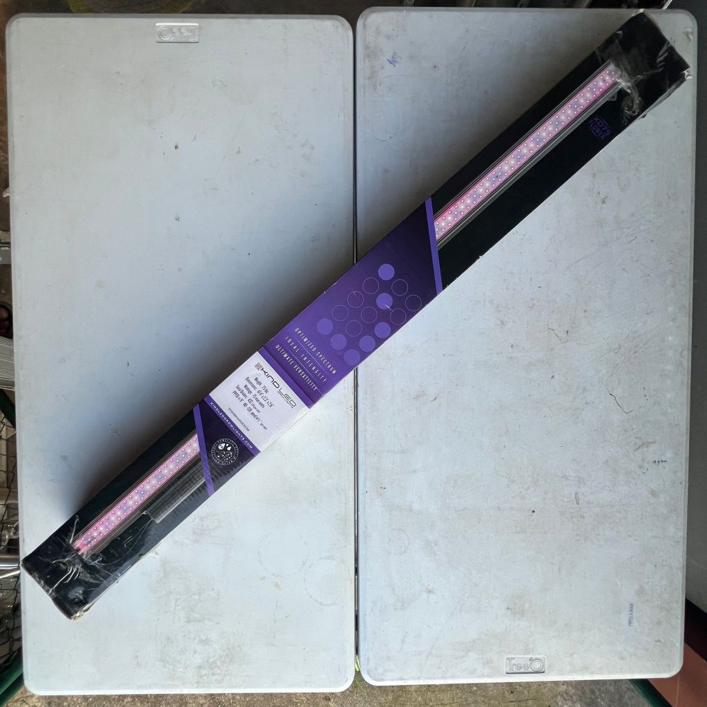 KIND ไฟ LED + UV light 75W