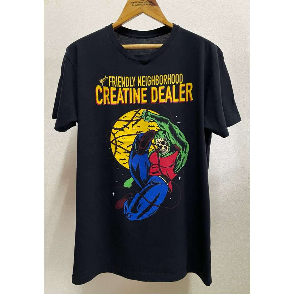 เสื้อยืดมือ 2 “Your Friendly Neighborhood Creatine Dealer” graphic workout t-shirt ตำหนิที่คอ สภาพให