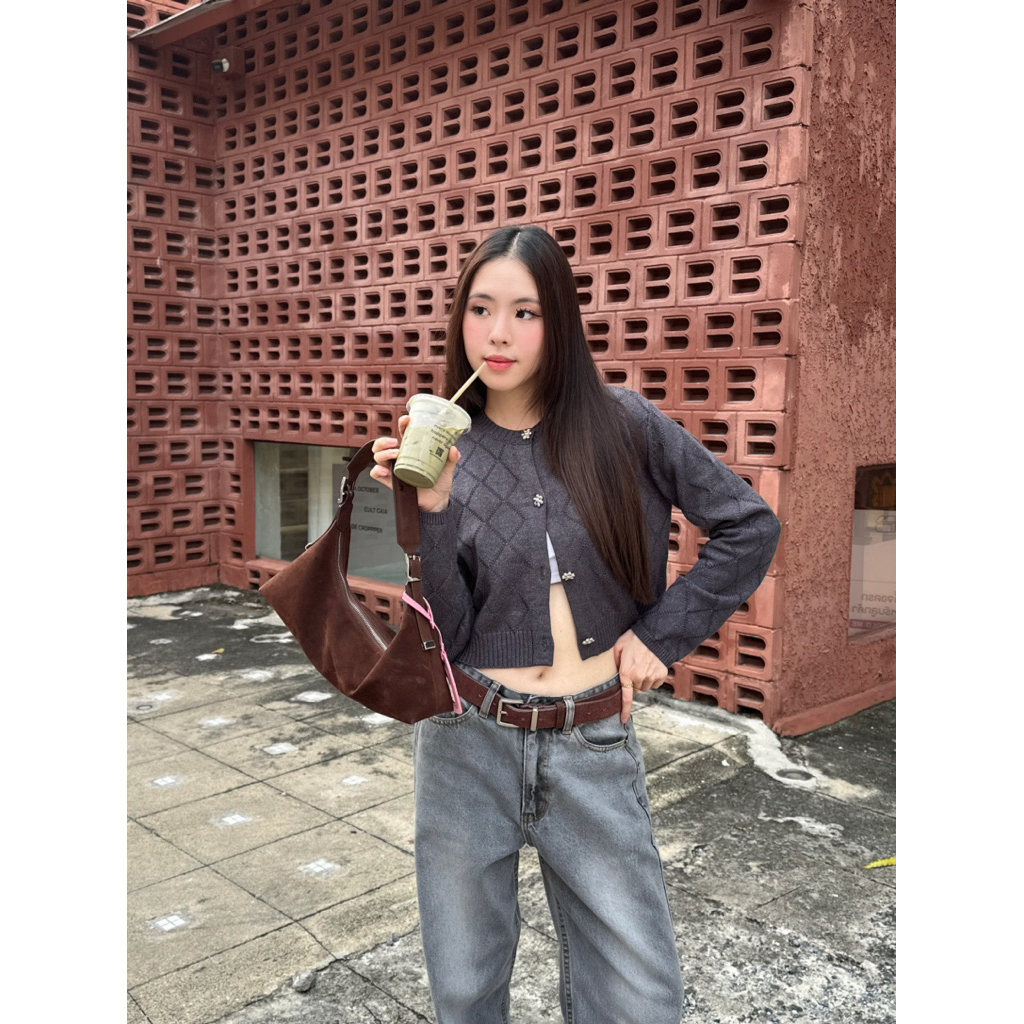 MALI LOVE CROPPED Cardigan เสื้อไหมพรม