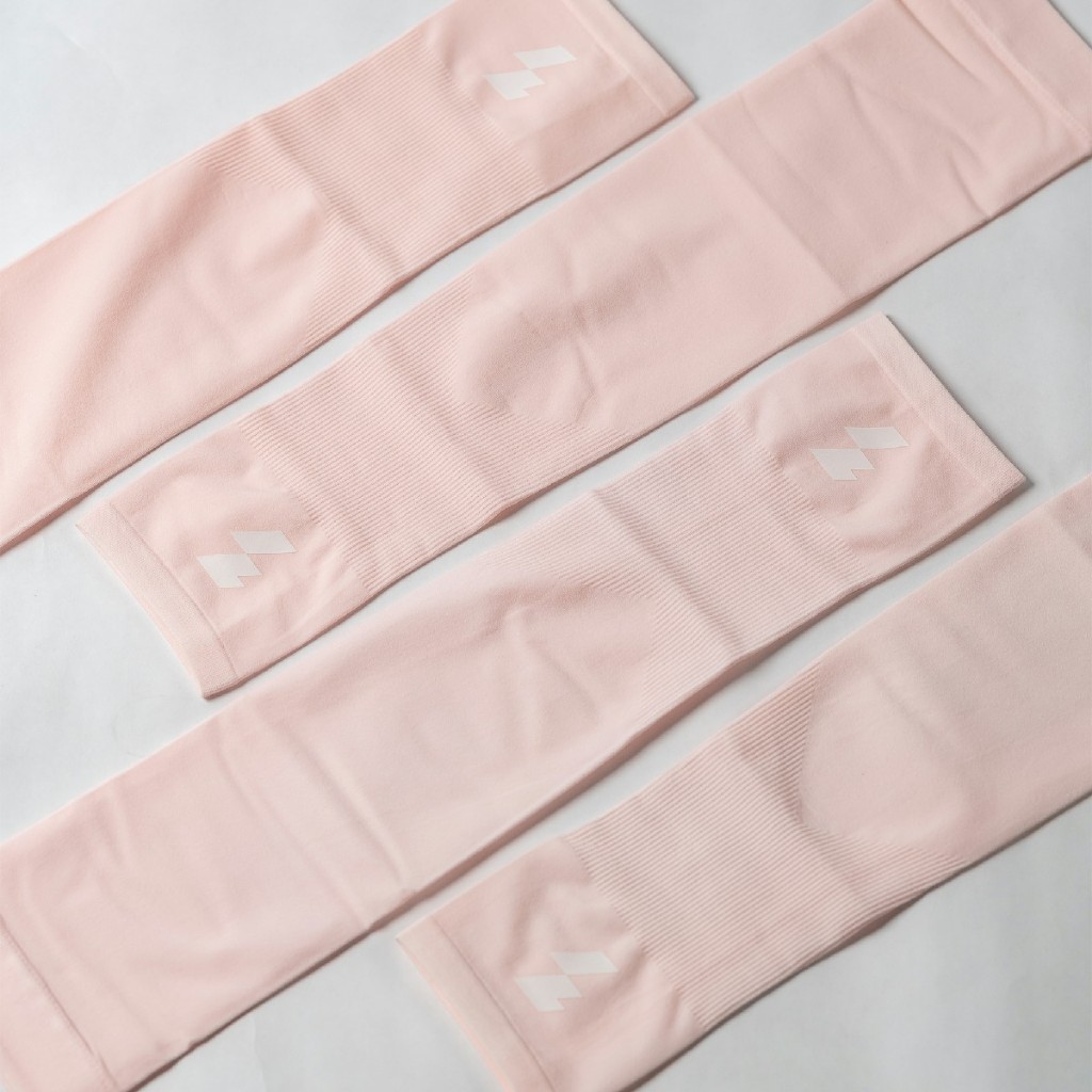 MOTIVE ปลอกแขน Arm Sleeves รุ่น AeroSkin ปลอกแขนกันแดด ปลอกแขนวิ่ง ไร้รอยต่อ - รูปที่ 6