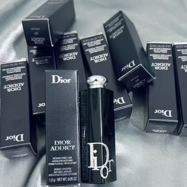 D&r Black Tube Paint Finish Long Lasting Lipstick 1.6g ตัวอย่าง