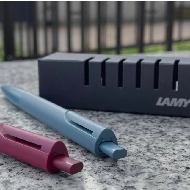 **พร้อมส่ง ถูกที่สุด** 🧊Lamy Noto Blue & Burgundy ballpoint 2025 🍷🧊 ปากกา ลามี่ รุ่นโนโตะ