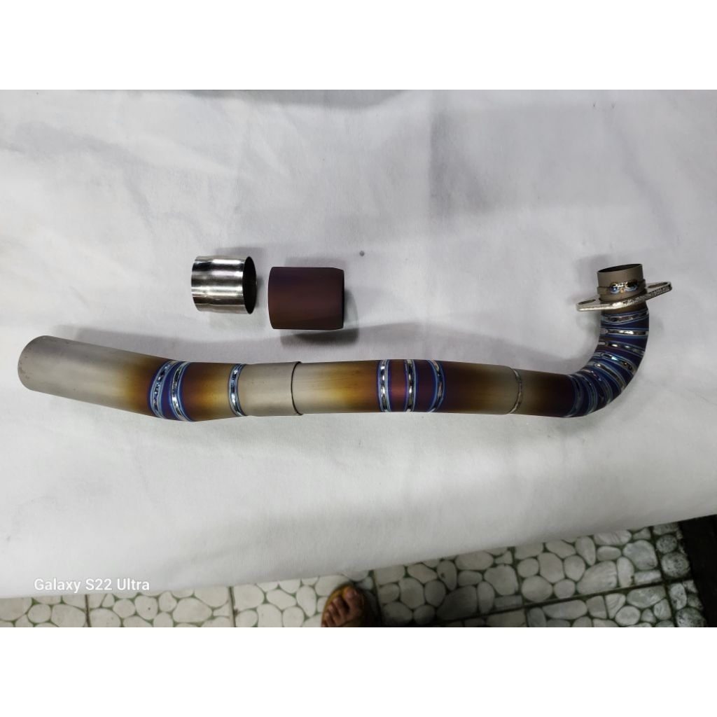 คอท่อ เวฟ 125 ไทเทเนี่ยม แท้(ยิงทรายด้าน)สั่งตามสเป็คได้