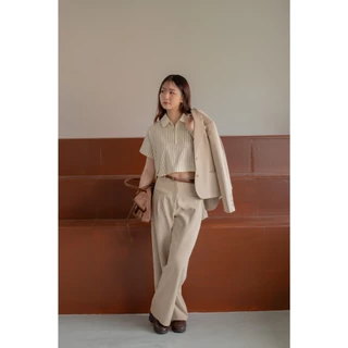 avo เสื้อโปโล hershey polo crop