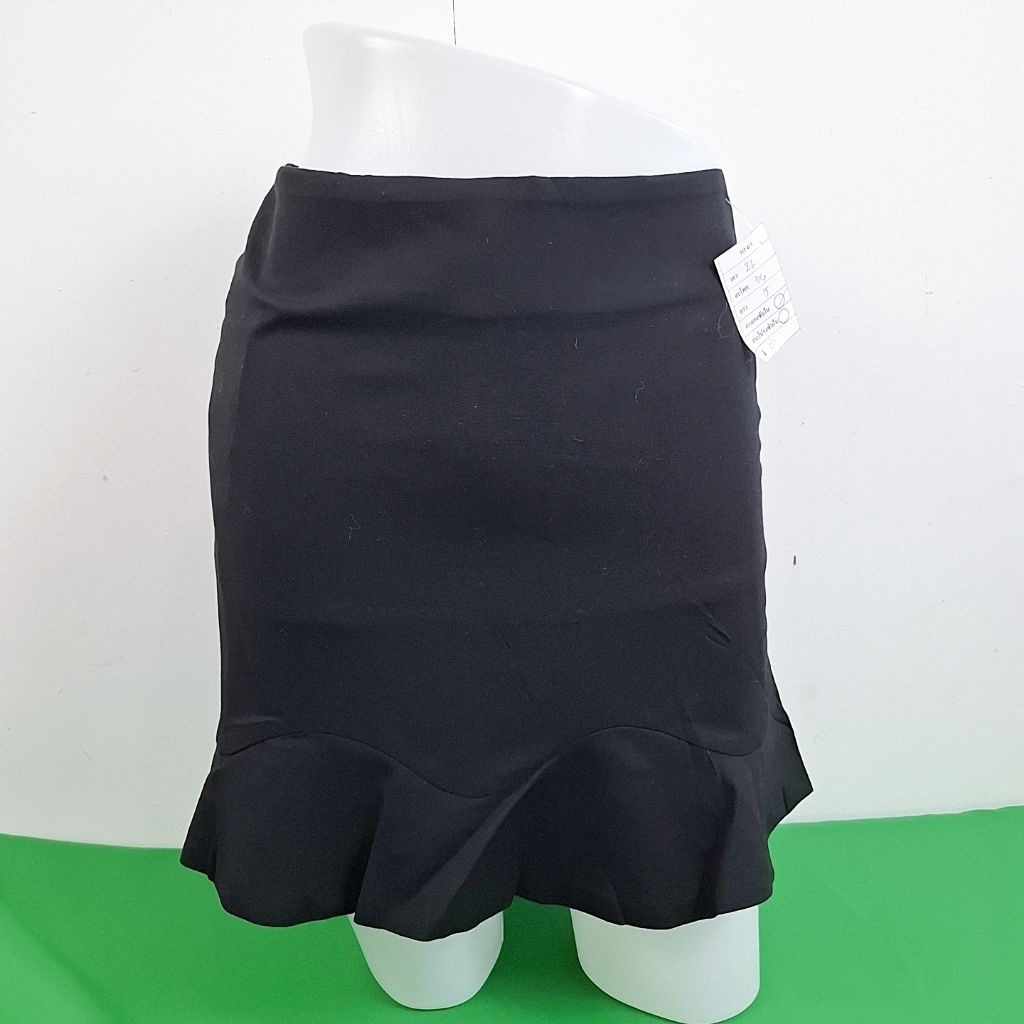 1O411 กระโปรงทำงาน กระโปรงแฟชั่น กระโปรงสั้น มือสอง รายละเอียดตามรูปนะคะ