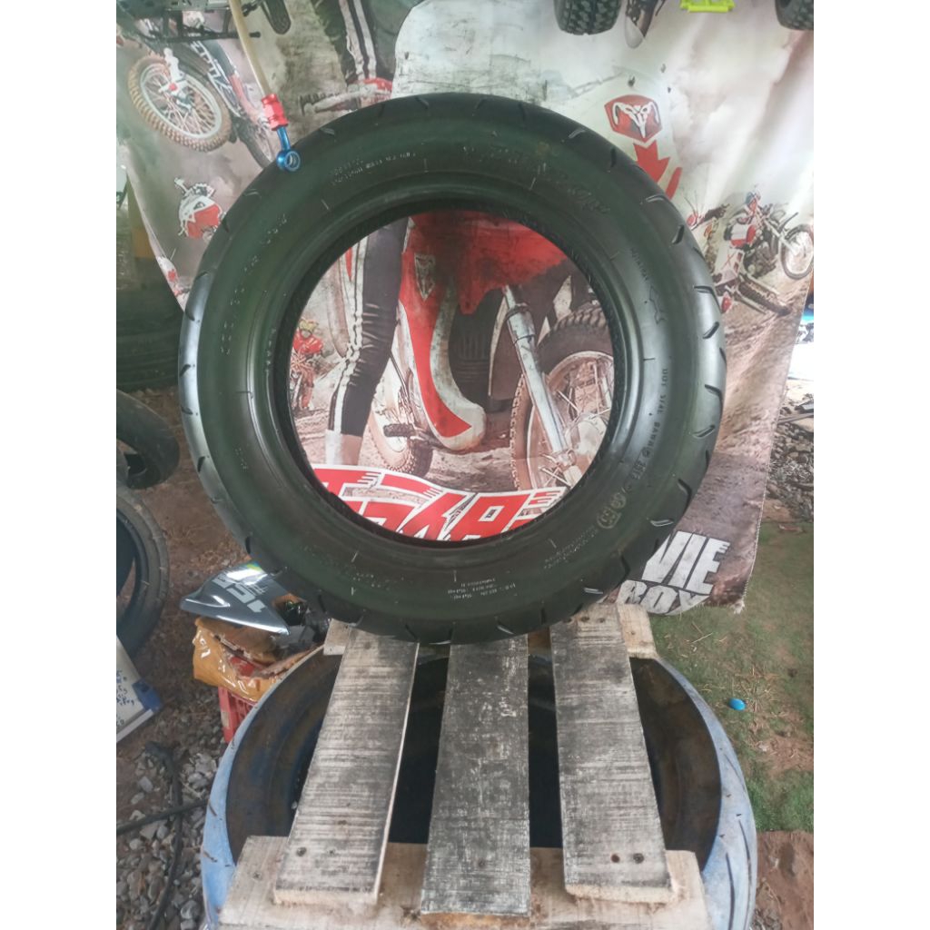 อะไหล่มอไซมือสองมือ2dunlopขอบ12ขนาก100/90-12.มู้ฟ.ksr.สกูปปี้.ซูมเม่อเอ็ก