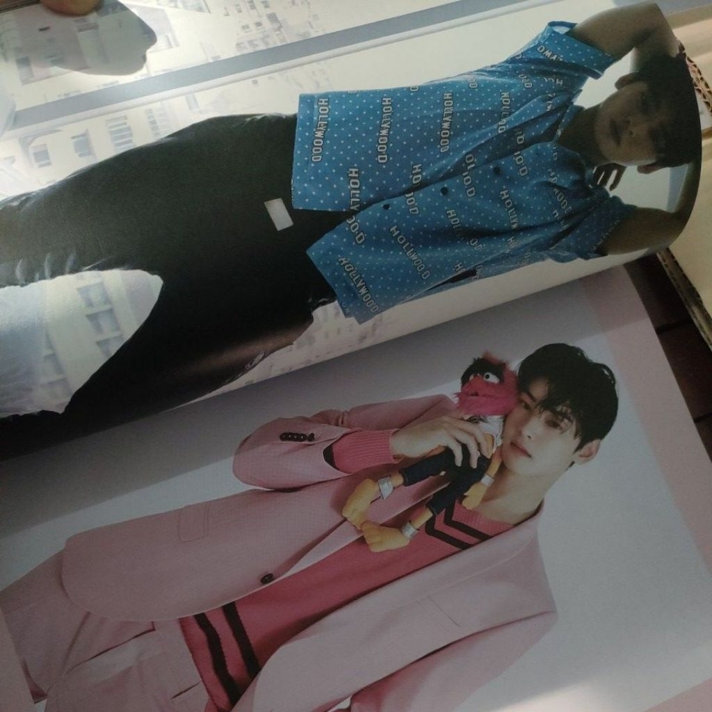 นิตยสาร Wkorea ด้านในมีอึนอูปี 2019