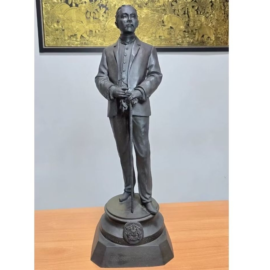 พระบรมรูปรัชกาลที่5 ประพาสยุโรป วัดนิเวศธรรมประวัติ บางปะอิน จ.อยุธยา