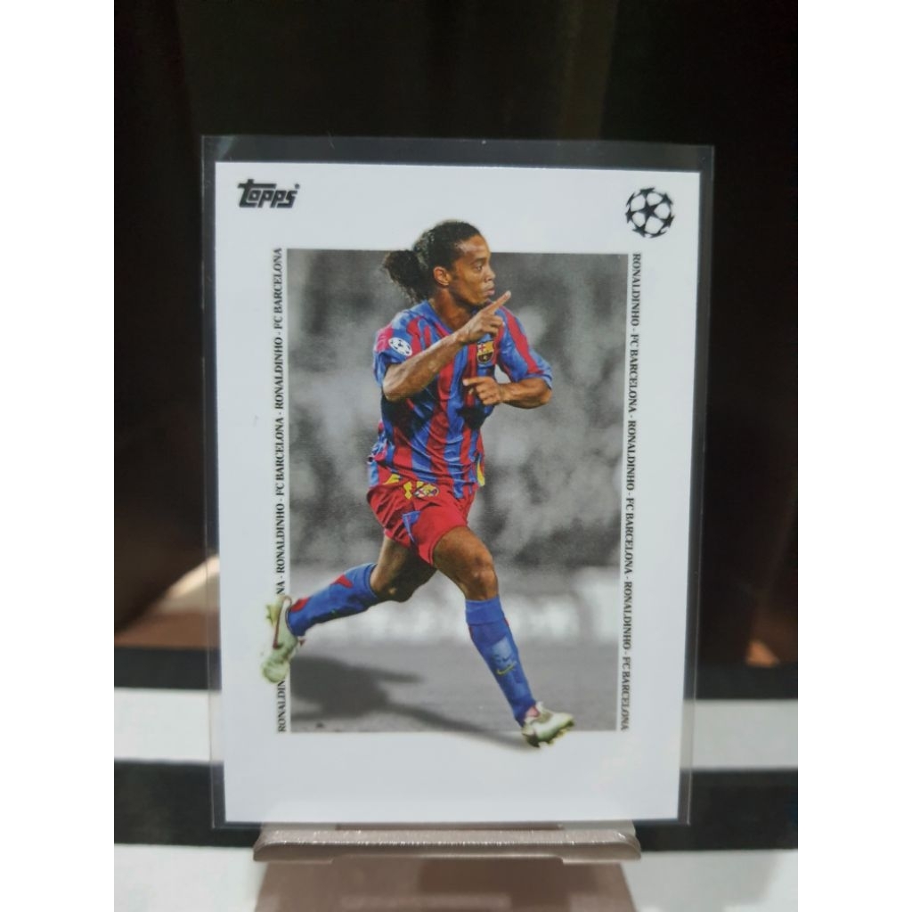 2025 TOPPS SIMPLICIDAD UEFA CHAMPIONS LEAGUE SOCCER CARD