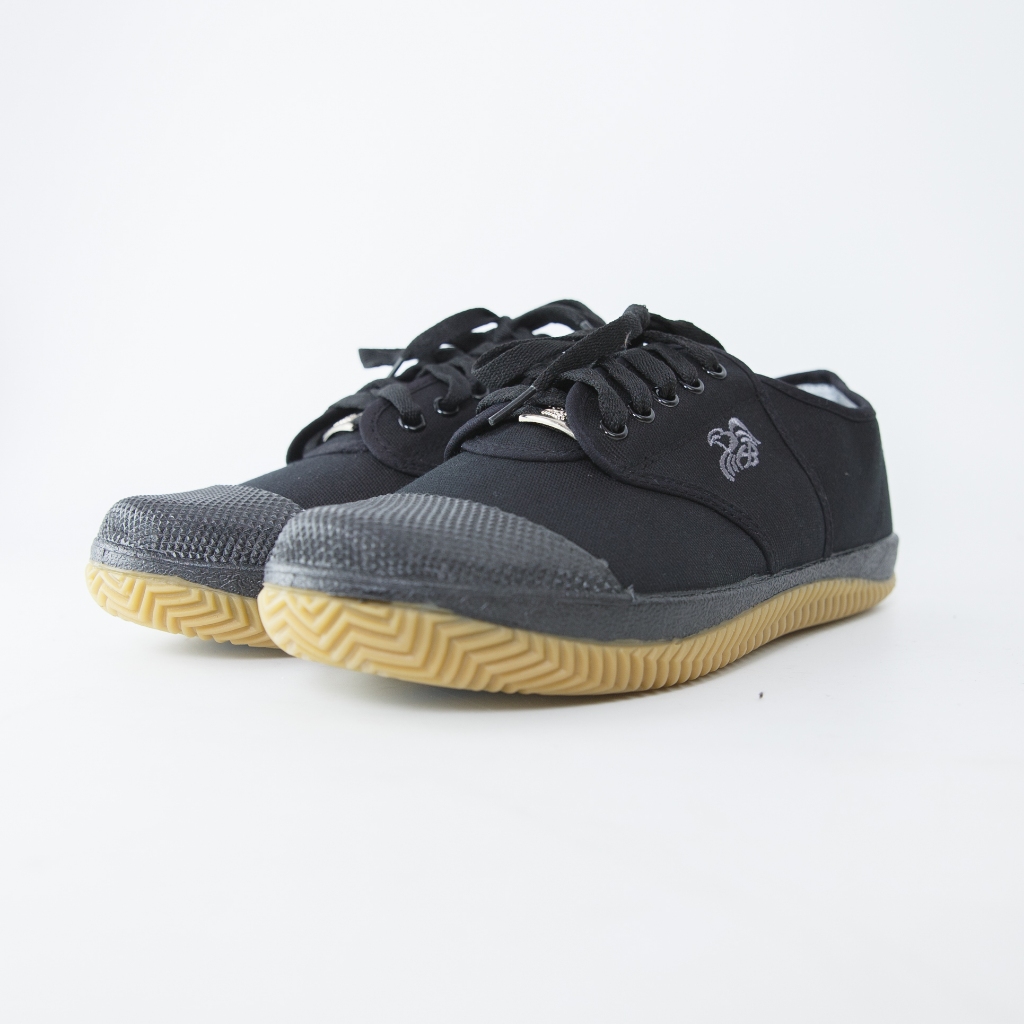 [ฟรีถุงเท้าข้อสั้น]รองเท้านักเรียน Feebus (พื้นเหลือง ฟุตซอล) ทนทาน กันลื่น พ่อแม่ประหยัด แถม1คู่