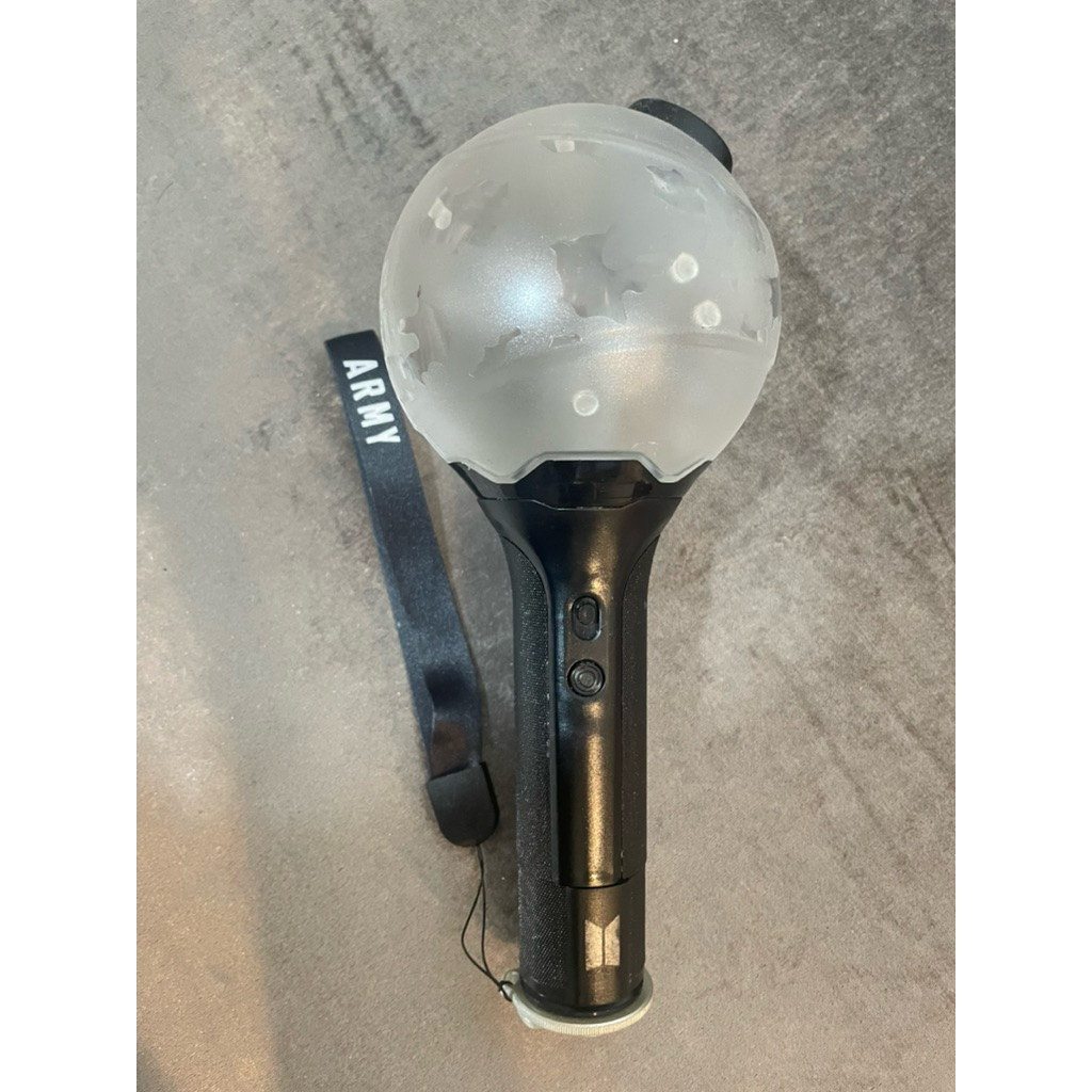 แท่งไฟ BTS VER. 3 ของแท้มือสอง🚨🚨