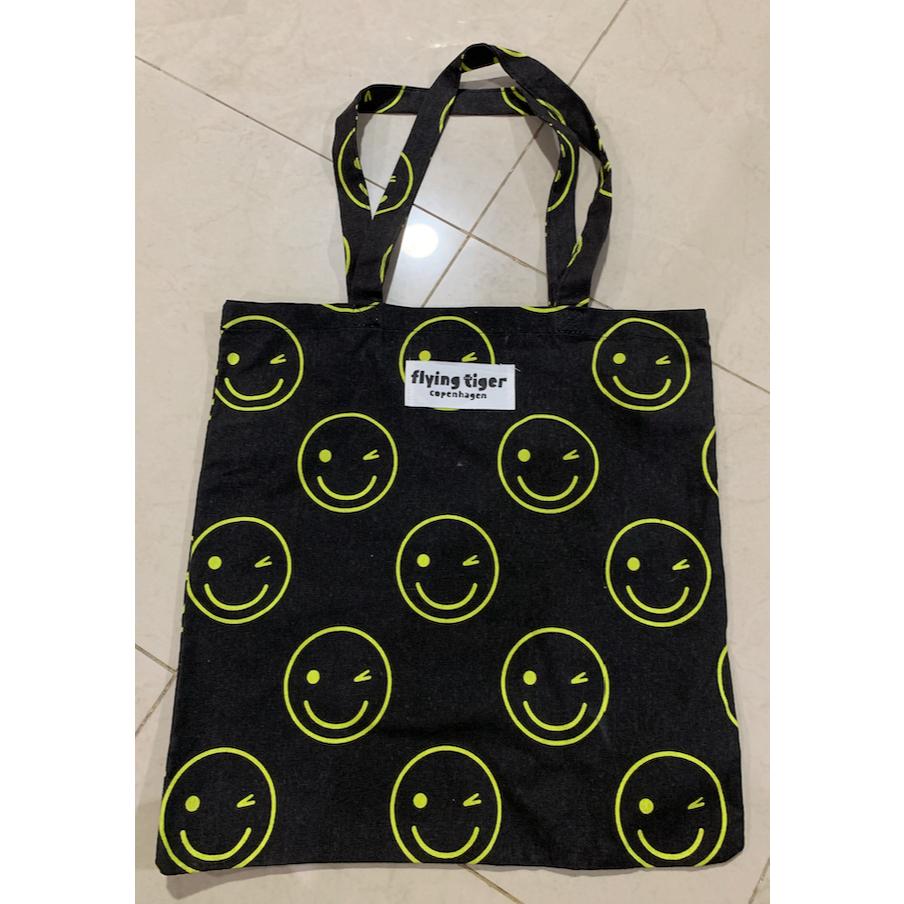 ถุงผ้า Flying Tiger มือสองญี่ปุ่น สภาพสวย Flying Tiger tote bag