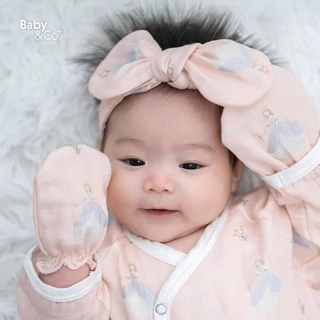 Baby and Co. New Collection เซตถุงมือ-ถุงเท้า (Mittens & Socks) บรรจุ 1 เซต