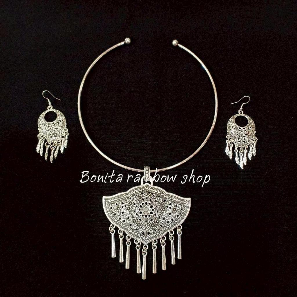 สร้อยคอพร้อมต่างหูเจาะแบบห่วง เครื่องประดับชุดไทย สีรมดำ WW003