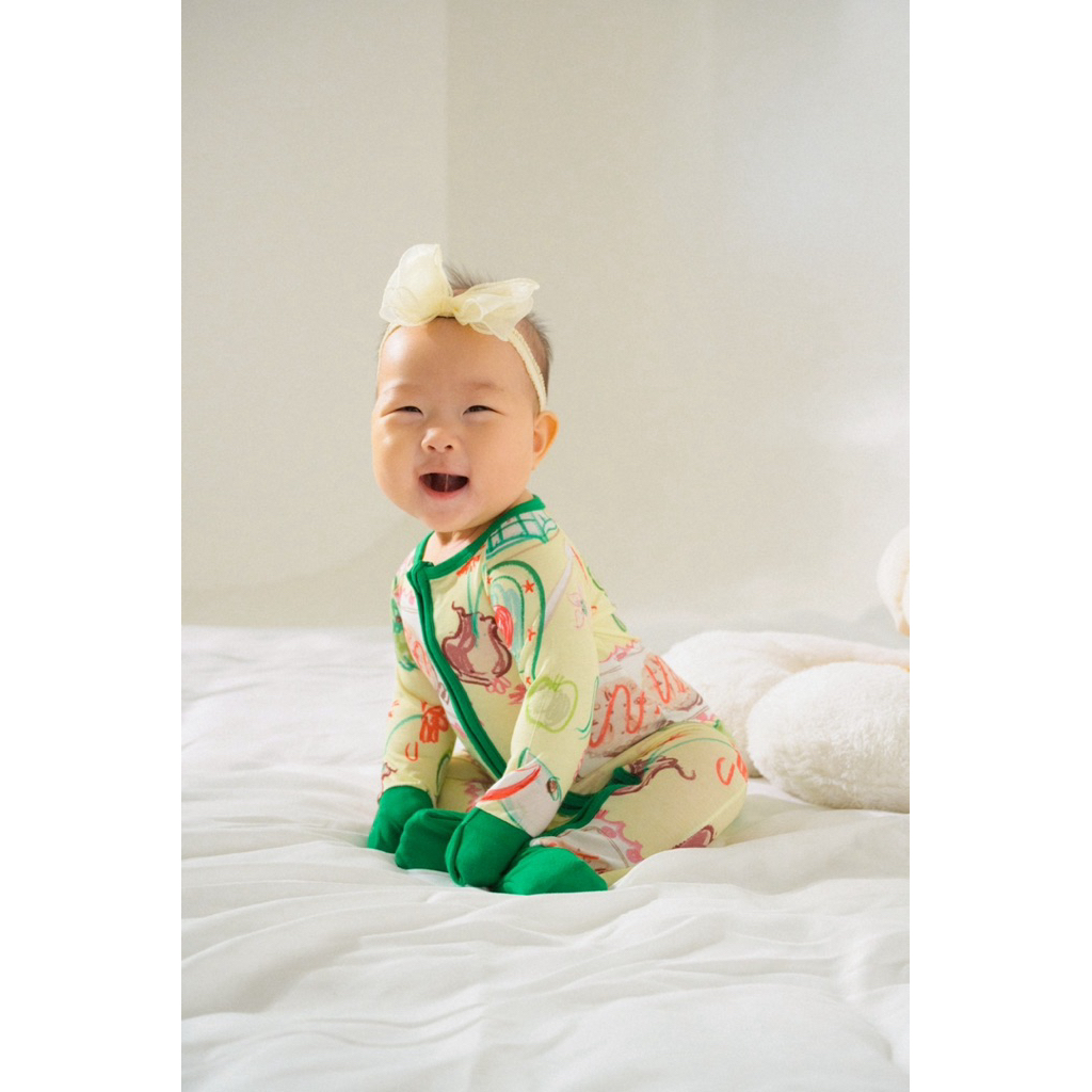 ชุดนอนทารกเด็กเล็กใยไผ่ Soft Bamboo Luxe Pajamas รุ่น two way zip ลาย Picnic Playdate