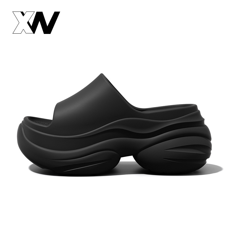 XWbrandรองเท้าแตะแฟชั่นเสริมส้น งานดีทรงสวย สไตส์เกาหลีเกาใจวัสดุทำจากยางทนทานต่อการสวมใส่ใช้งาน มีสีให้เลือกแมทช์หลายสี