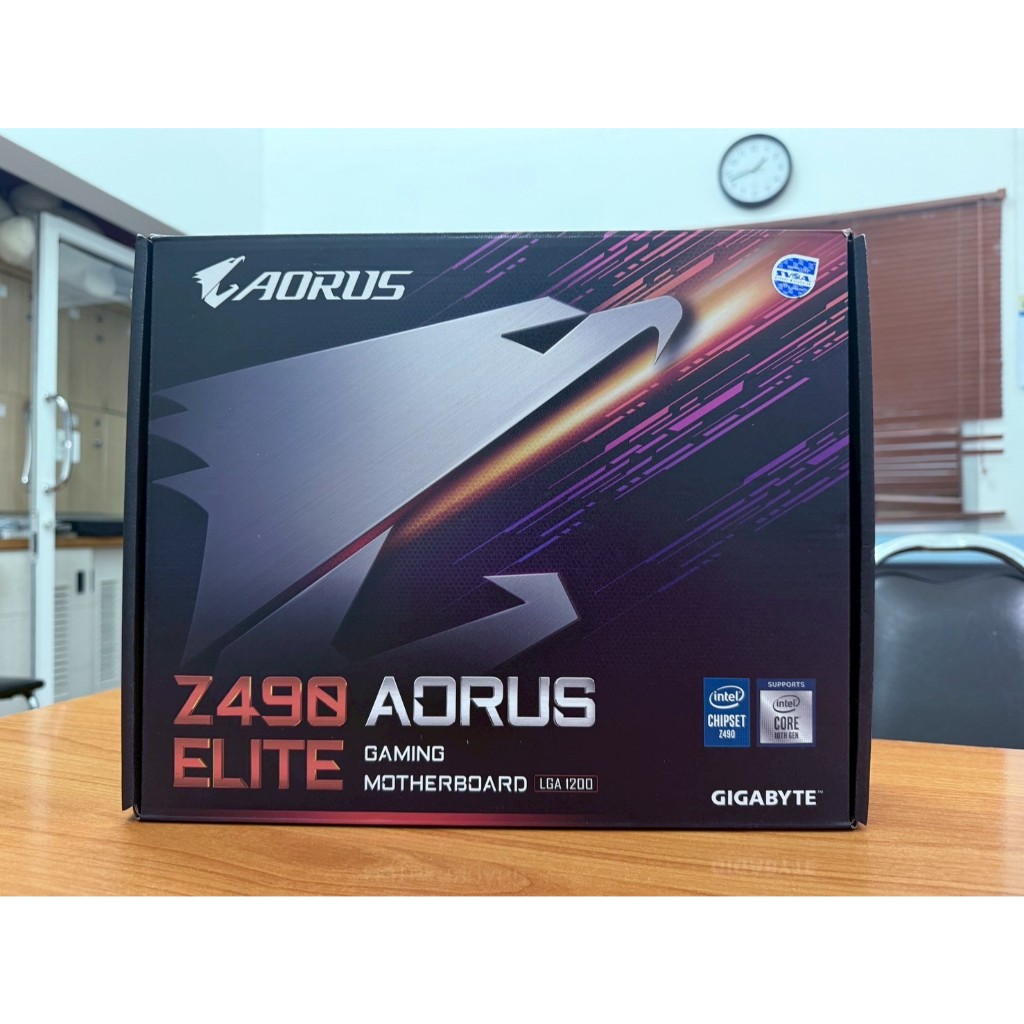 M/B GIGABYTE Z490 AORUS ELITE ตัวท็อป สภาพสวยมาก ครบกล่อง ใช้งานได้ดี Socket 1200 (เมนบอร์ด 10-11 th
