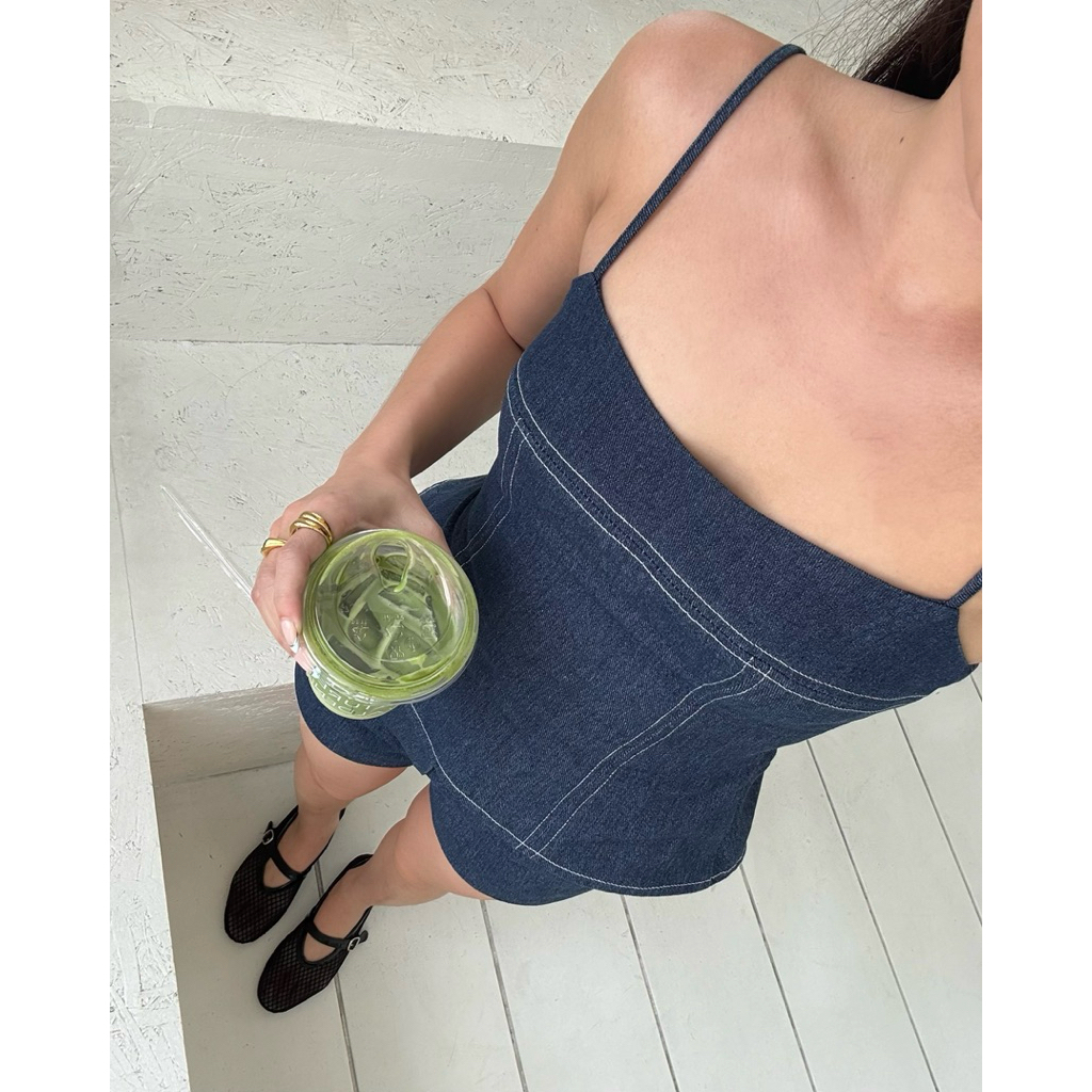 Lahv The Label - Amber Cami Top เสื้อสายเดี่ยวสม็อค (ซื้อเป็นเซ็ตกับกางเกง Thea Shorts รับส่วนลด 180 บาท)