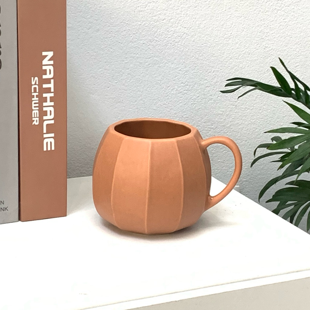 Goodsceramic แก้วเซรามิกทรงฟักทอง สไตล์มินิมอล Minimal Ceramic Mug 450ml