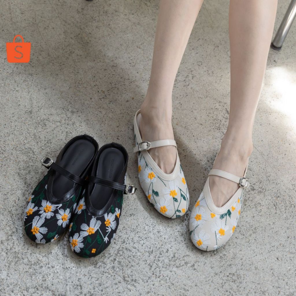 1138-35 รองเท้าคัทชู เปิดส้น ปักดอกเดซี่