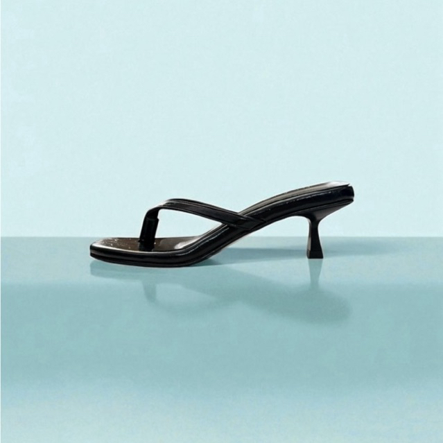 Blair ‘Tyla’ kitten heel sandals (+1 ไซส์) ส้นสูง 1.8 นิ้ว (เท้าผอมใส่ตรงไซส์)