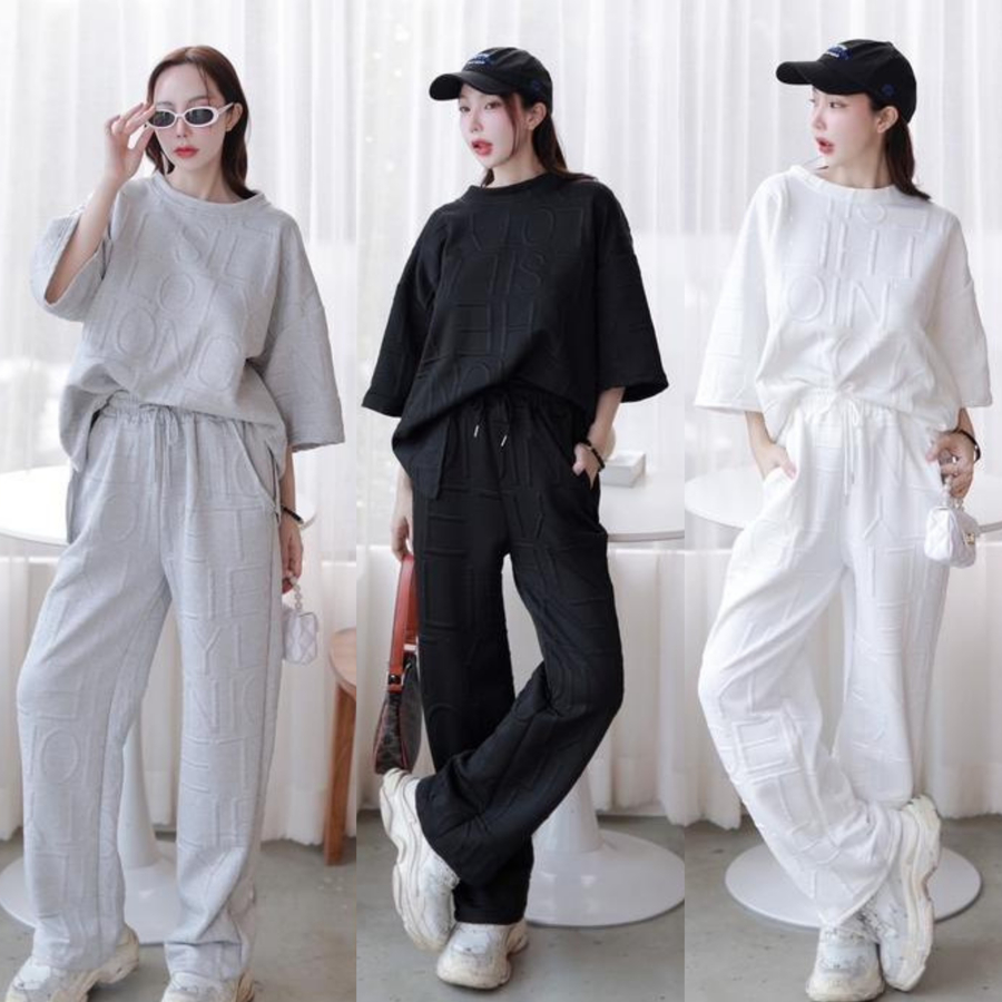 ชุดเซ็ทปั้มลายนูน ชุดเซ็ท unisex เสื้อผ้าราคาถูก ชุดเซ็ทสวยๆ ชุด 2 ชิ้นผู้หญิงชุดเข้าเซท ชุดกางเกงขายาวผู้หญิงชุดเข้าเซท