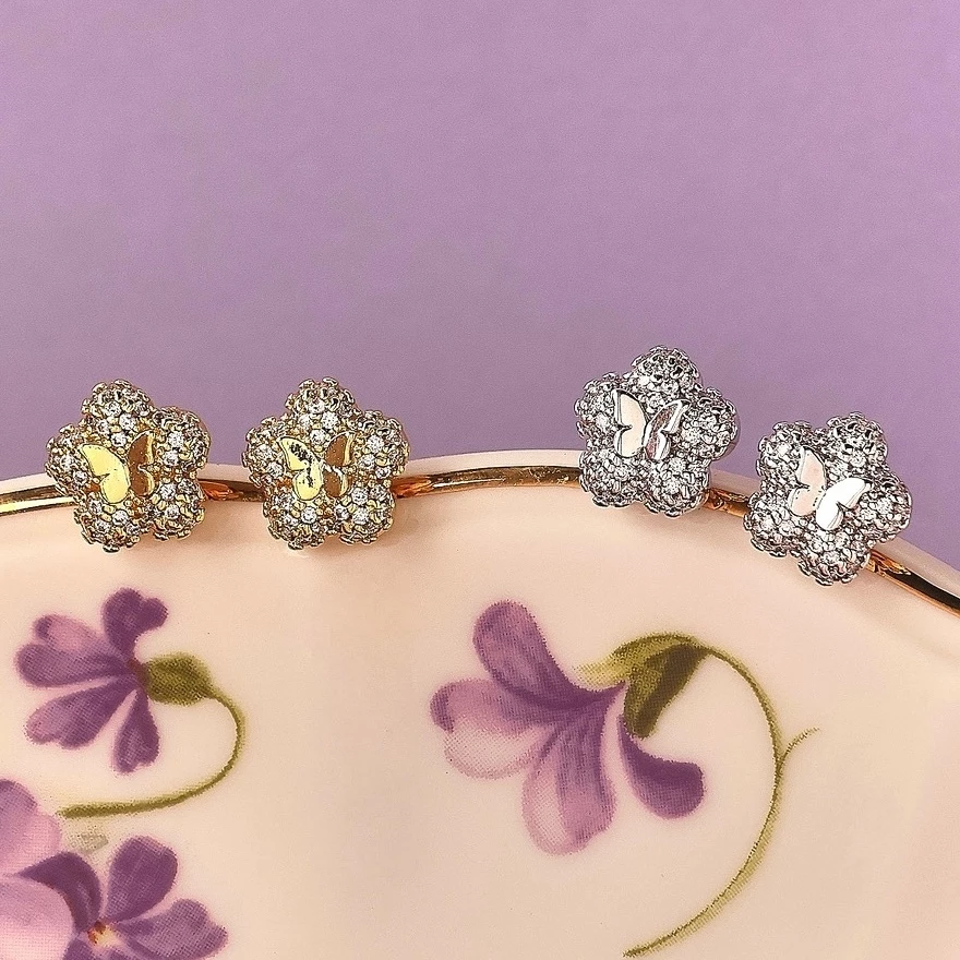 YVIS Pixie Stud Earring