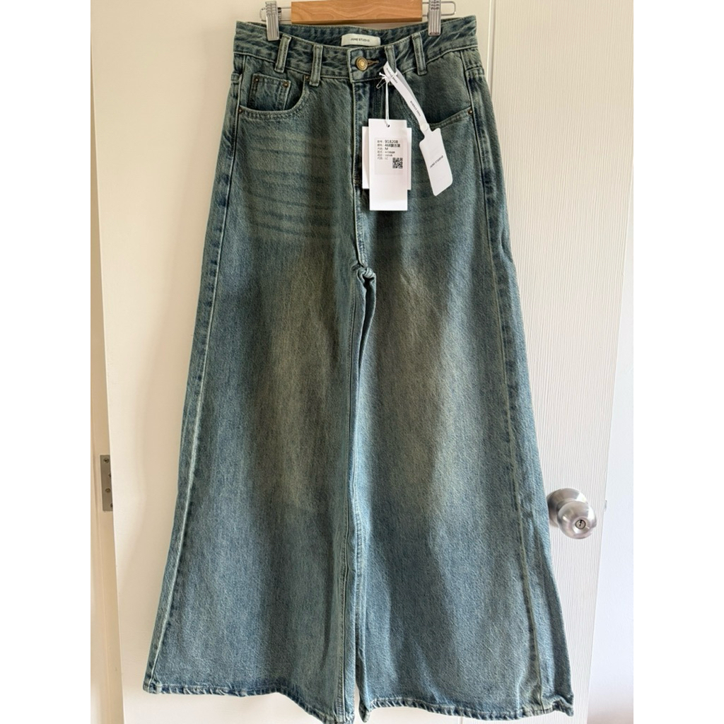 มือ 1 ป้ายห้อย กางเกงป้าย June Studio สีสนิมฟอก ผ้ายีนส์ดีมาก