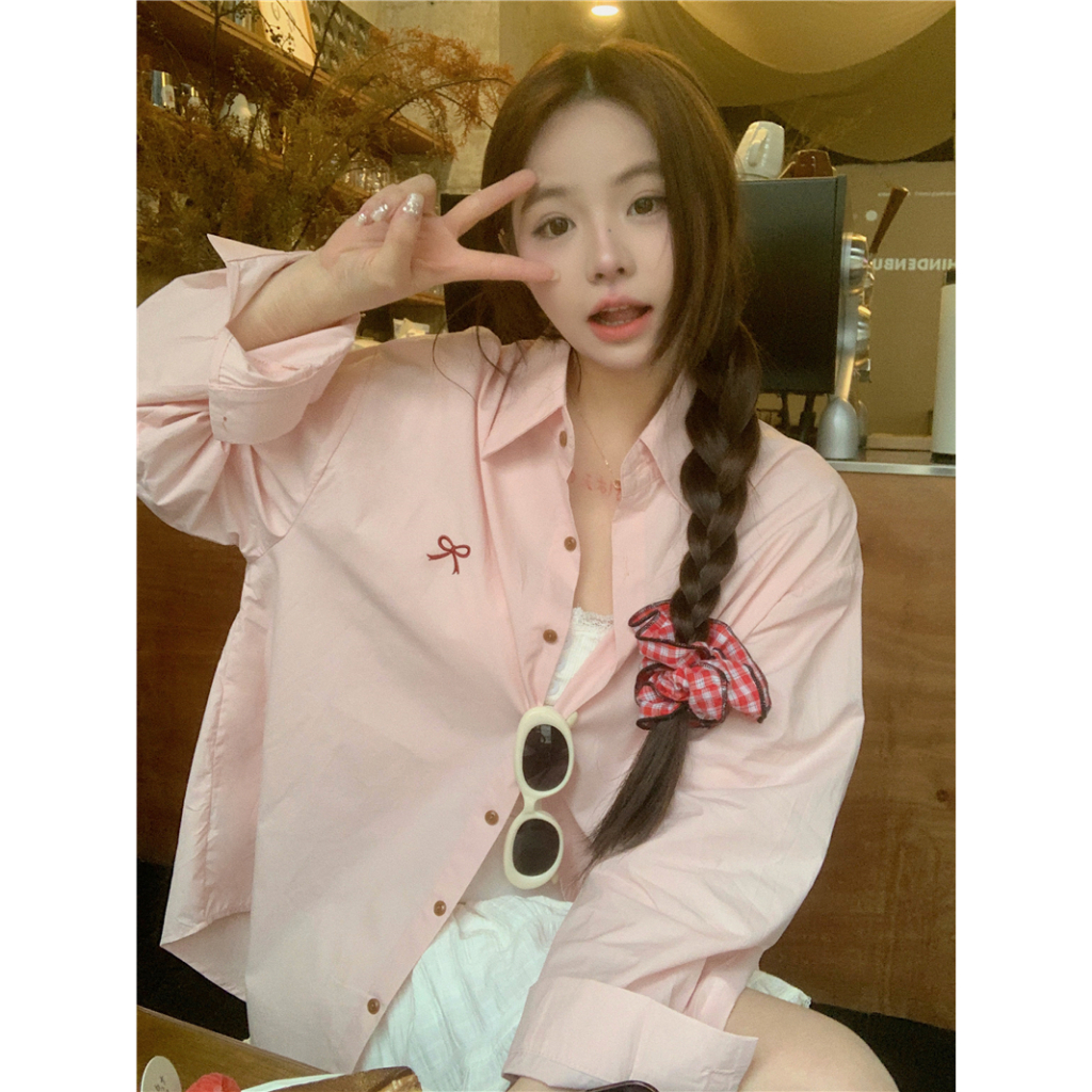 Beryl เสื้อเชิ้ตแขนยาว สีพื้น ปักลายโบว์ ทรงหลวม สีชมพู เสื้อสไตล์เกาหลีแฟชั่นลำลอง แมชง่ายกับทุกลุค - รูปที่ 4