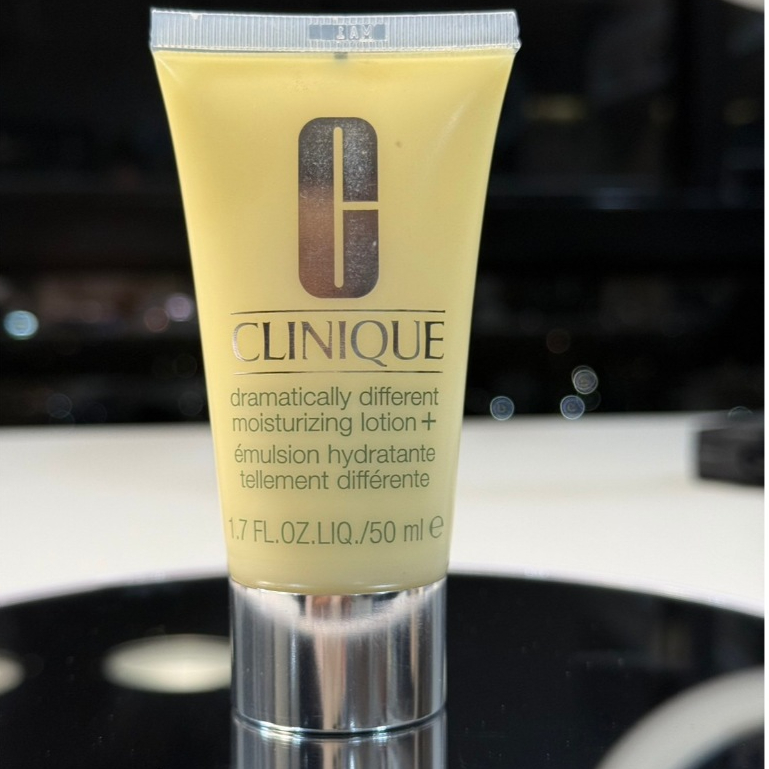 Clinique Dramatically Different Moisturizing Lotion 50ml คลีนิกข์ มอยส์เจอร์ไรเซอร์