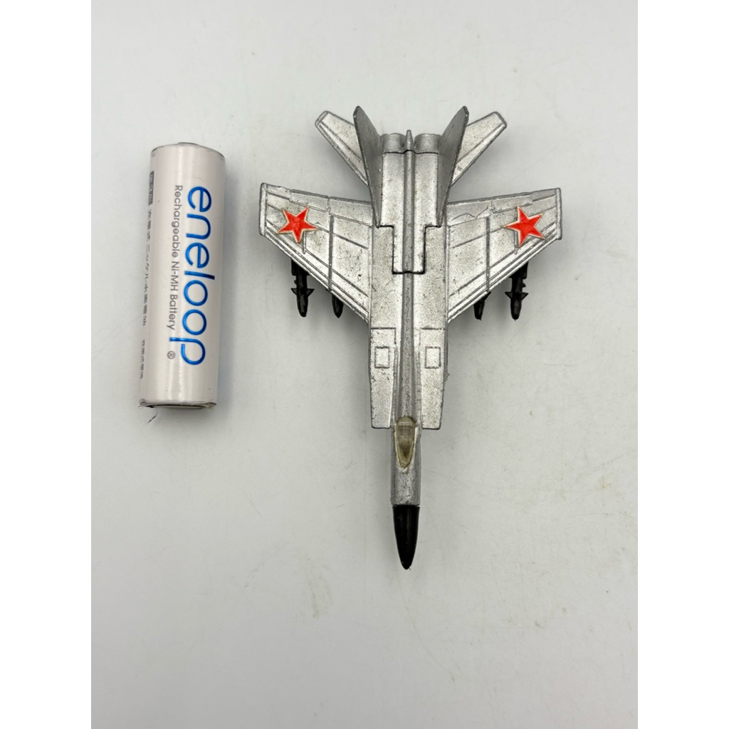 โมเดลเครื่องบิน Vintage Zylmex Soviet MiG-25 Die Cast Jet Fighter A138 USSR “Foxbat” Model Plane