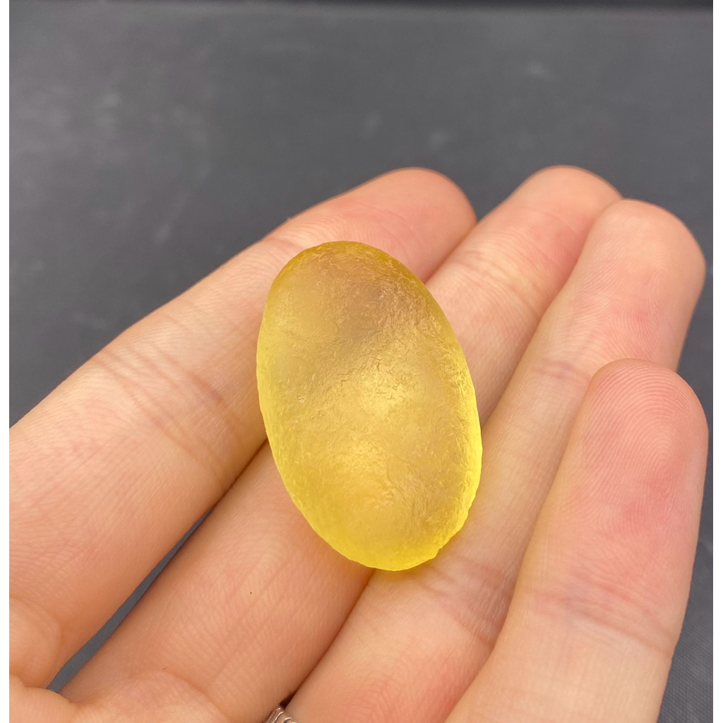 libyan desirt glass stone หินแก้วทะเลทรายลิเบีย