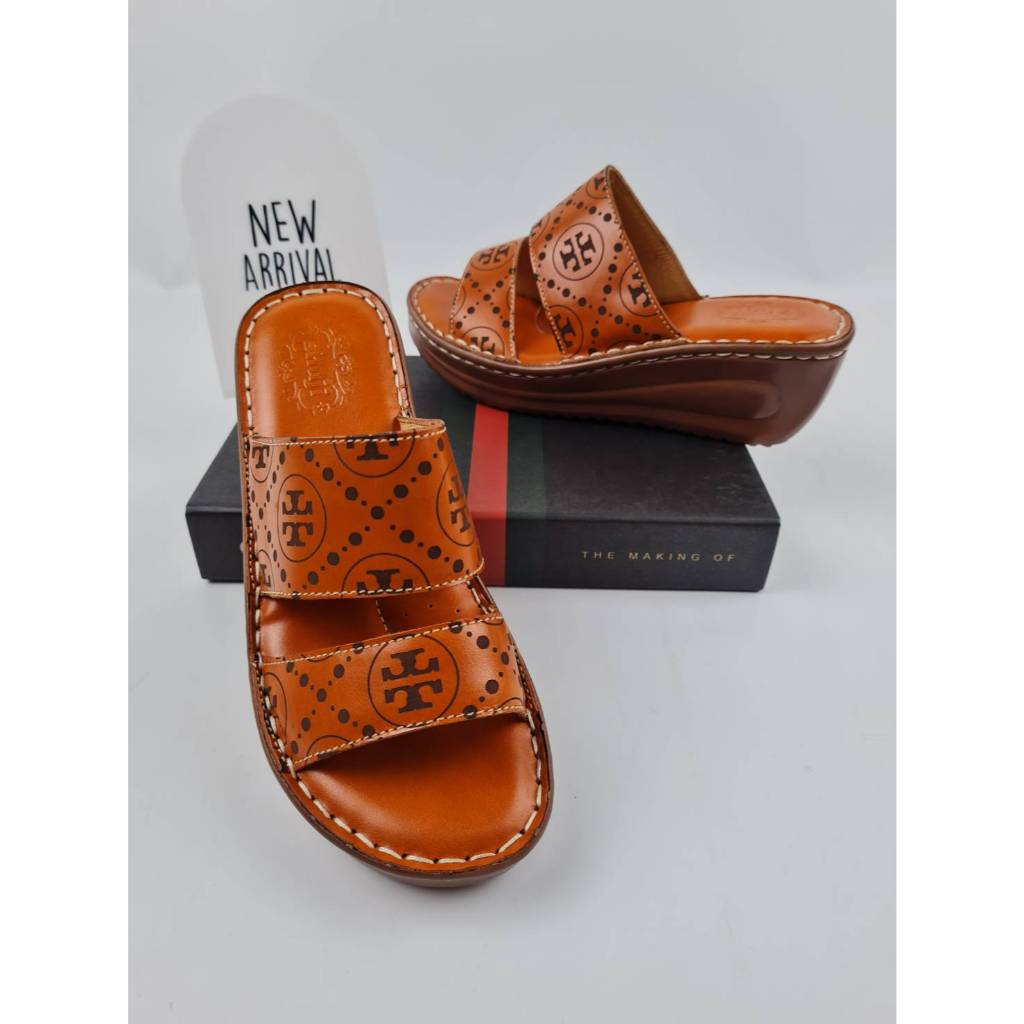 Shuji ชูจิ รองเท้าแตะสวม ผู้หญิง เพื่อสุขภาพ หนังแท้ หนังนิ่ม (รหัส 2091-130)