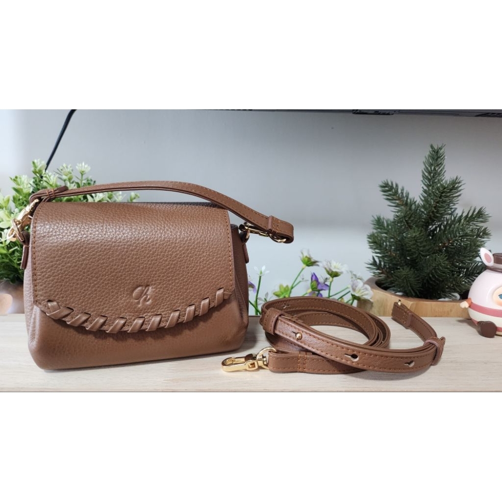 ((ส่งต่อ)) กระเป๋าแบรนด์ Charin bag