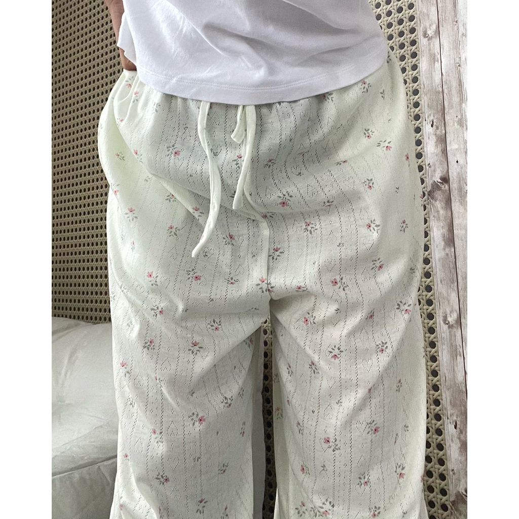 Comfy sweet pants | anniemorerolls