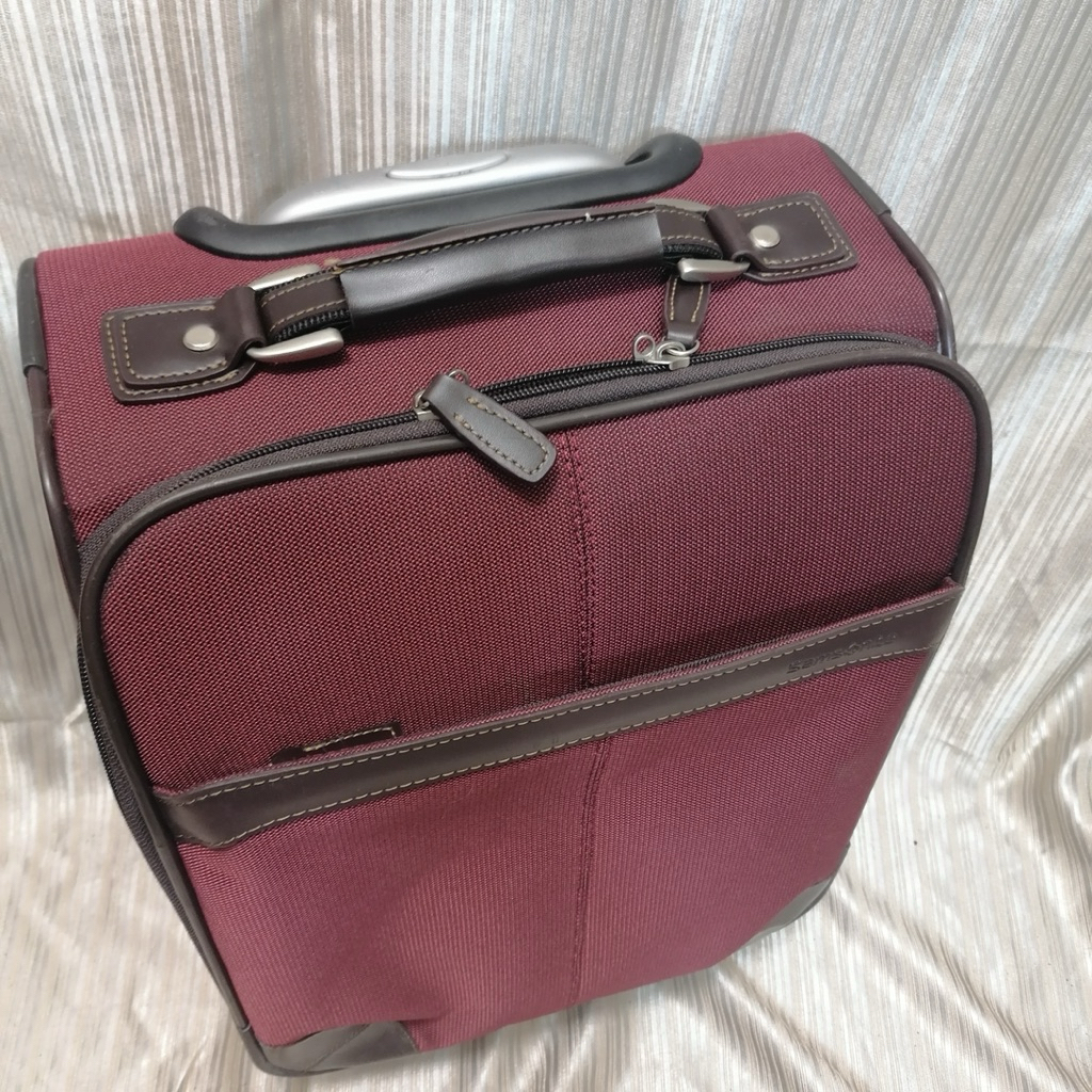 Samsonite กระเป๋าเดินทาง 18 นิ้ว กระเป๋าเดินทางมือสอง กระเป๋าสีแดง กระเป๋ามือสอง
