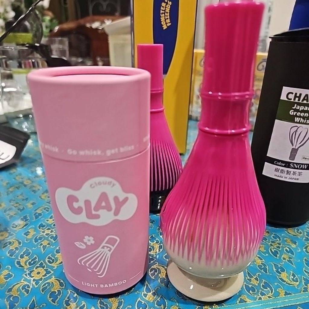 แปรงเรซิ่น สีชมพูสด Cloudy CLAY Pink resin Chasin Whisk แต่เเข็งกว่าของญี่ปุ่น