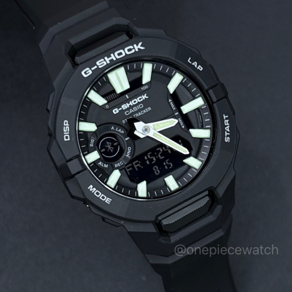 Casio G-Shock นาฬิกาข้อมือผู้ชาย สายเรซิ่น รุ่น GBA-950-1A - สีดำ