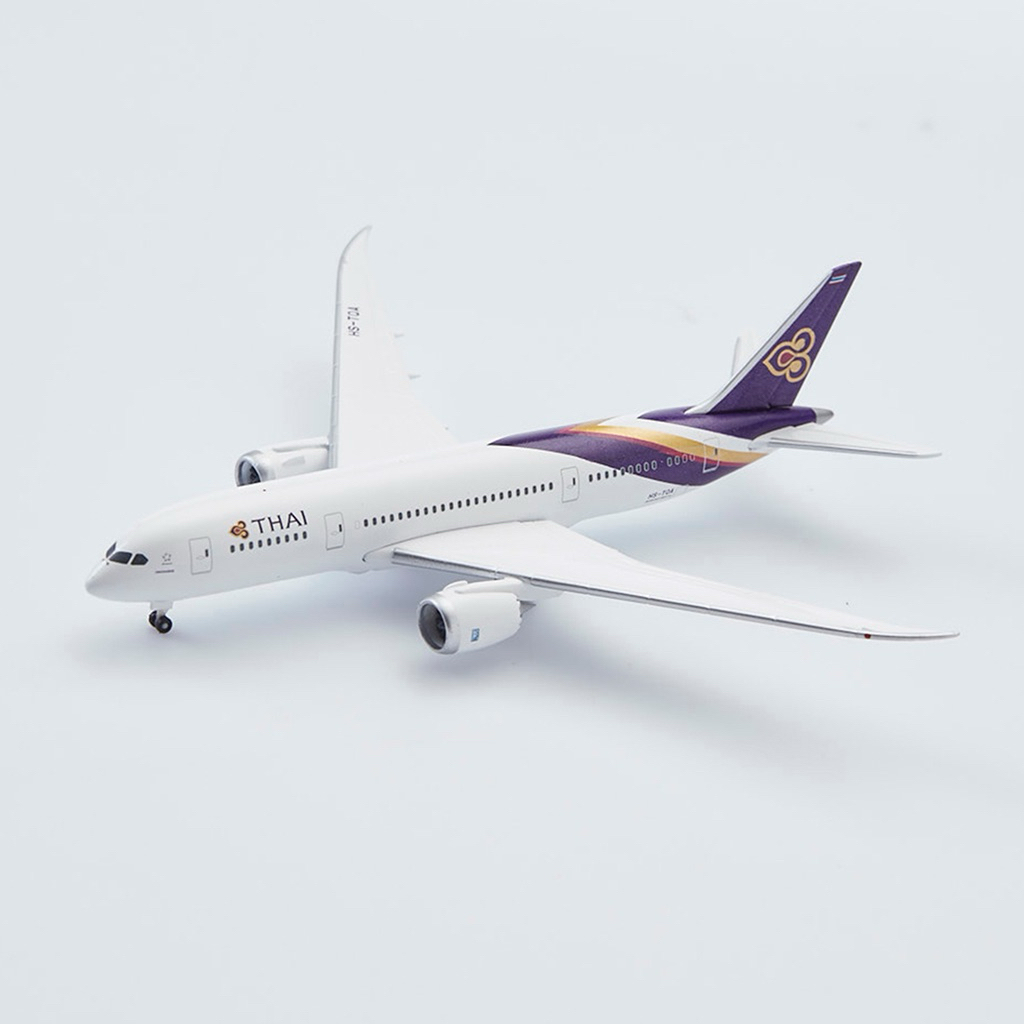 Herpa Wings 1/500 โมเดลเครื่องบิน Boeing 787-8 Thai Airways