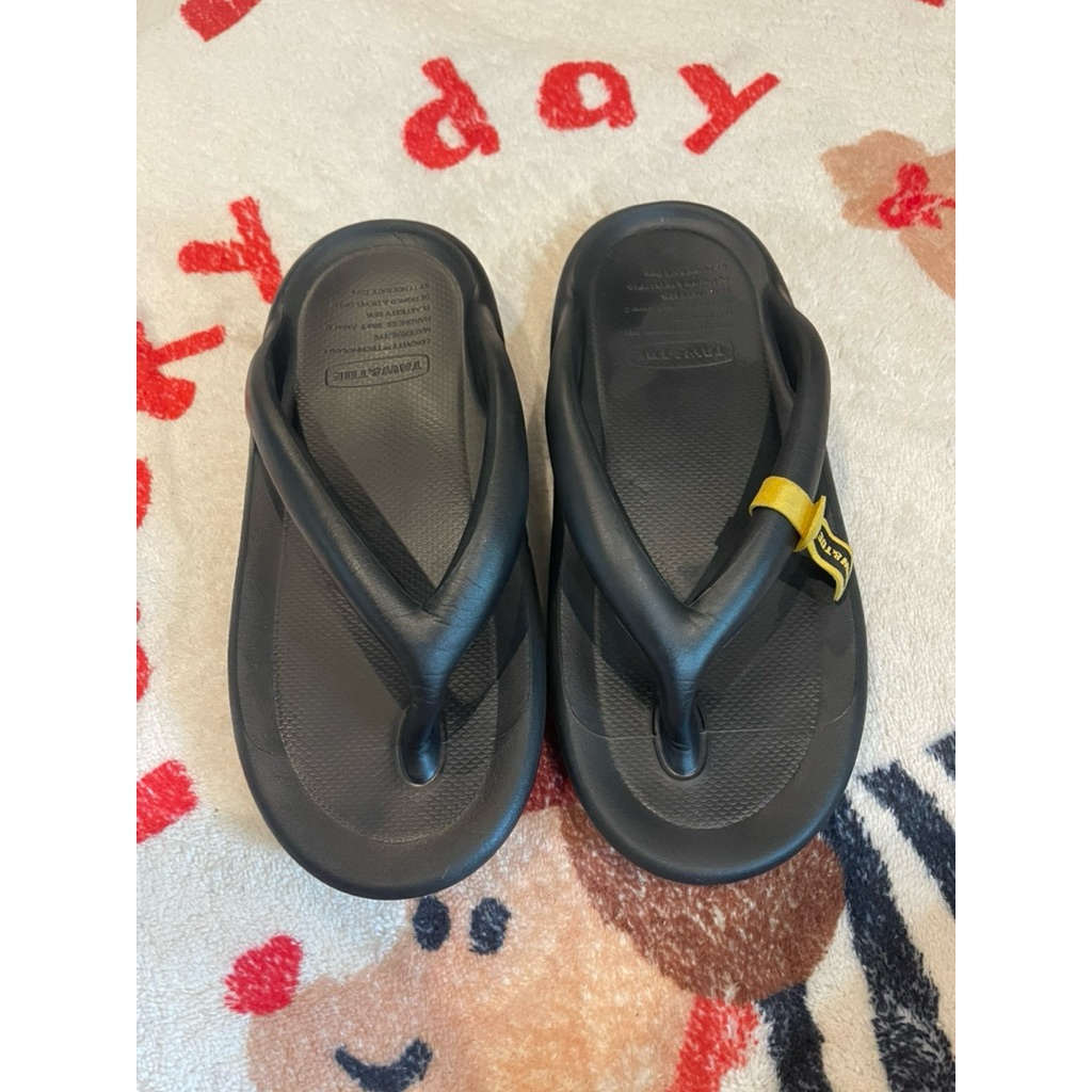 รองเท้าnew balance มือสองของแท้