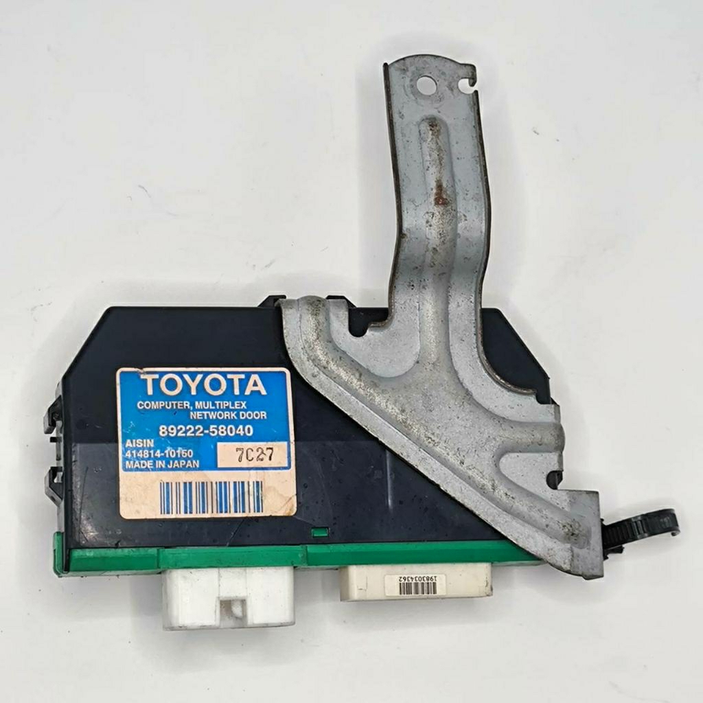 กล่องคุมประตูท้าย Toyota Alphard10 แท้มือ2 ญี่ปุ่น