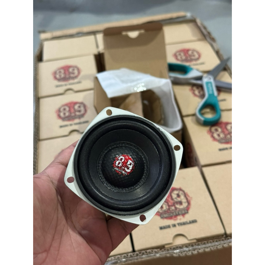 ลำเสียงกลางFull Rang 3นิ้ว 4โอม 30วัตต์ 8.9Richter เสียงดี ลั่นๆ