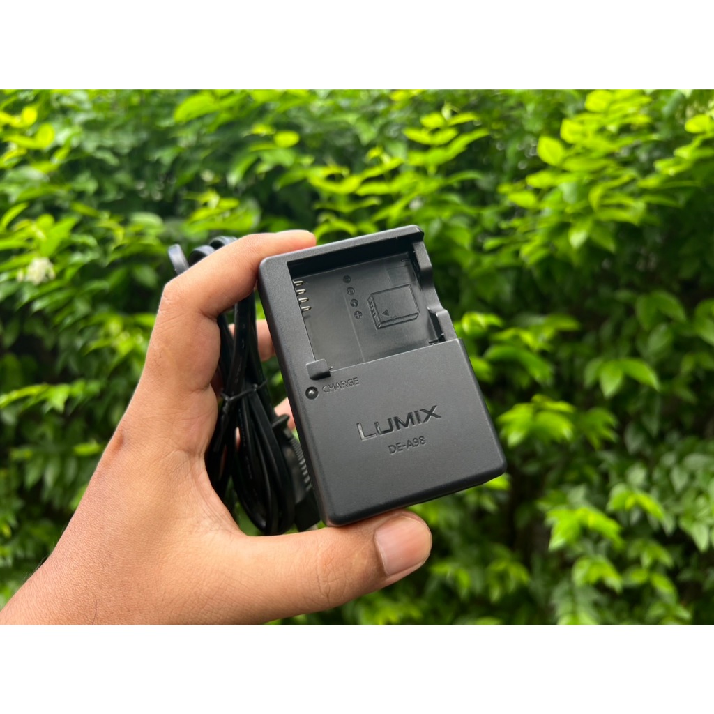 มือ 2 แท้ 100% สภาพสวย แท่นชาร์จ Panasonic (DE-A98) DMC-BLG10 BLG10E BLE9E DMW-BLE9PP DMW-BLH7 DMW-B