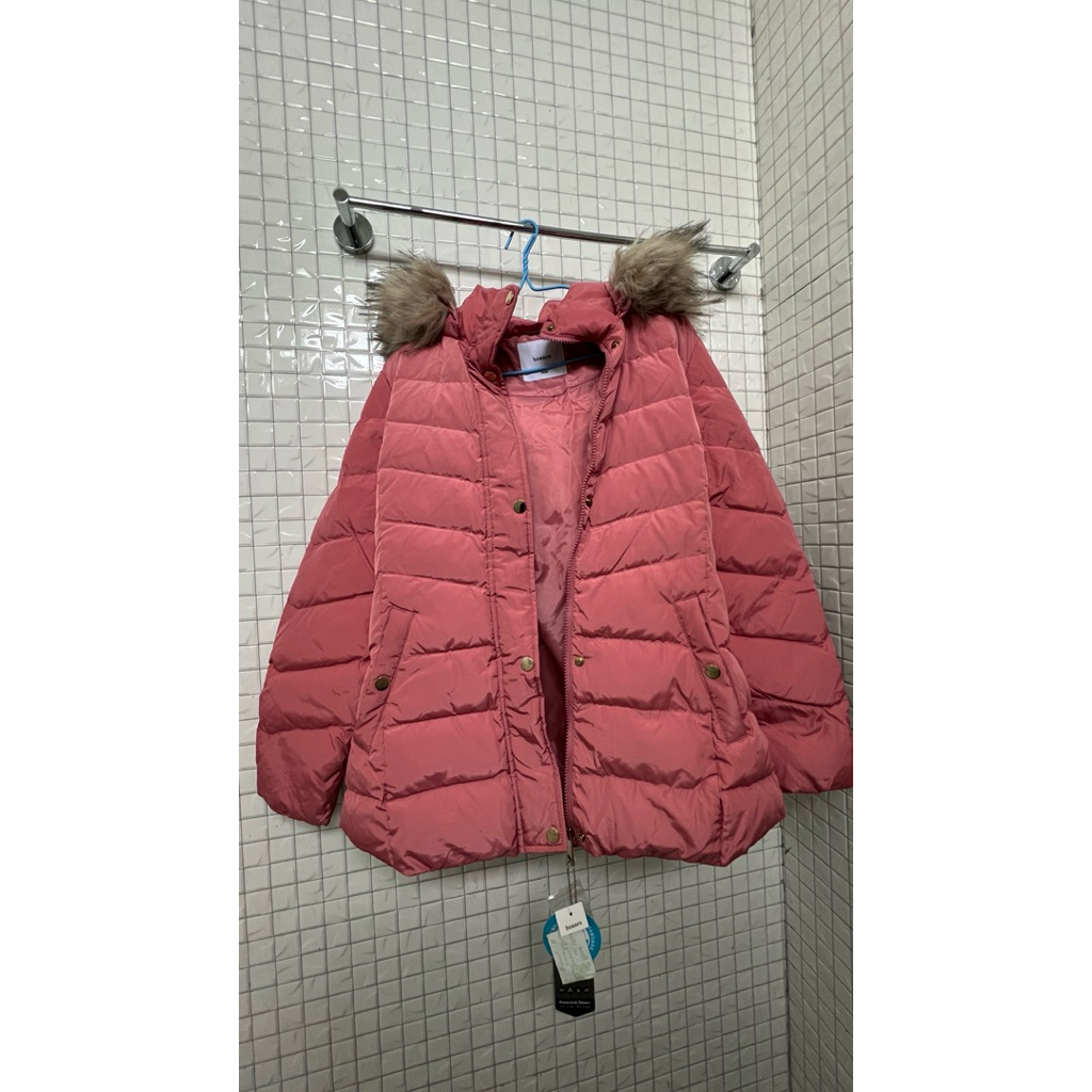 เสื้อกันหนาวขนเป็ดbossini