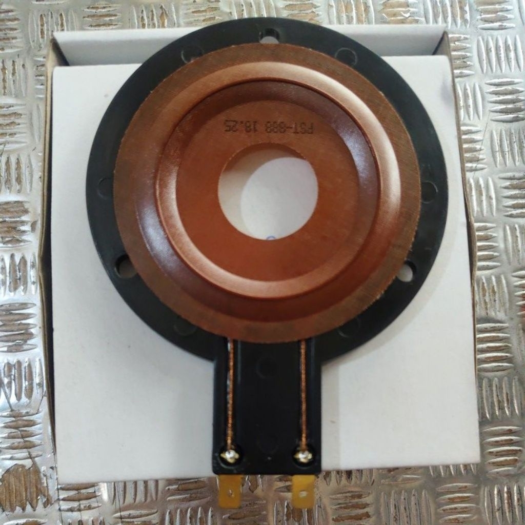 วอยซ์แหลม P.Audio PST888