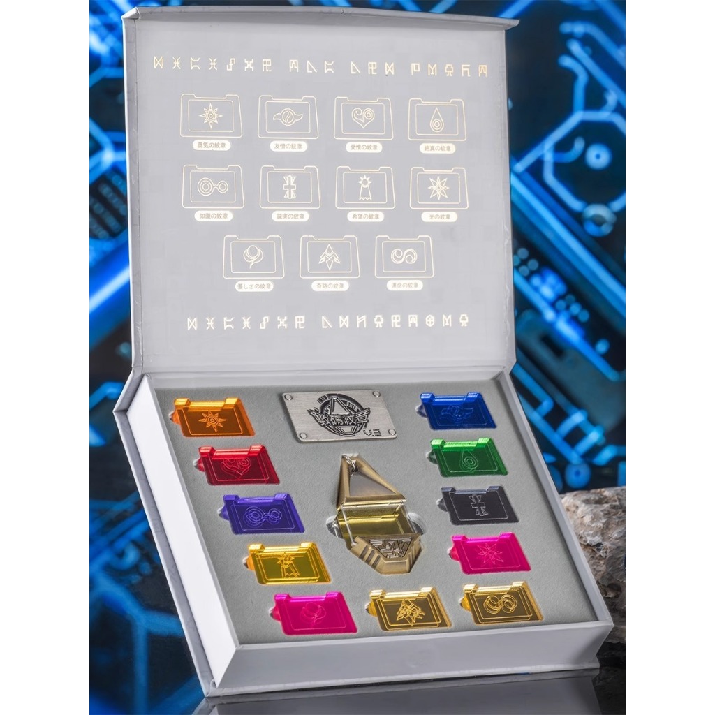 เซ็ตสร้อยคอตราสัญลักษณ์วิวัฒนาการ Digimon Evolution Badge งานฉลองครบรอบ 25 ปี (ลิขสิทธิ์)